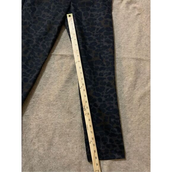 STUNNING CHICOS SO SLIMMING Juliet Leopard-Print Ankle Pants Size 00R (US 2R) Go - Picture 9 of 11